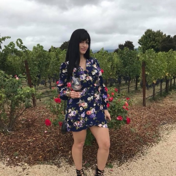 Lulus dress - Picture 4 of 4